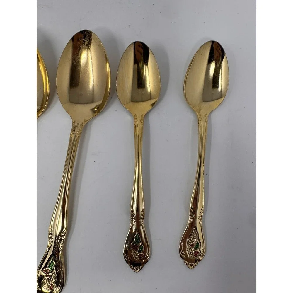 Holly Berry Gold Flatware 19 Pc Service for 4 Christmas Vintage Classic